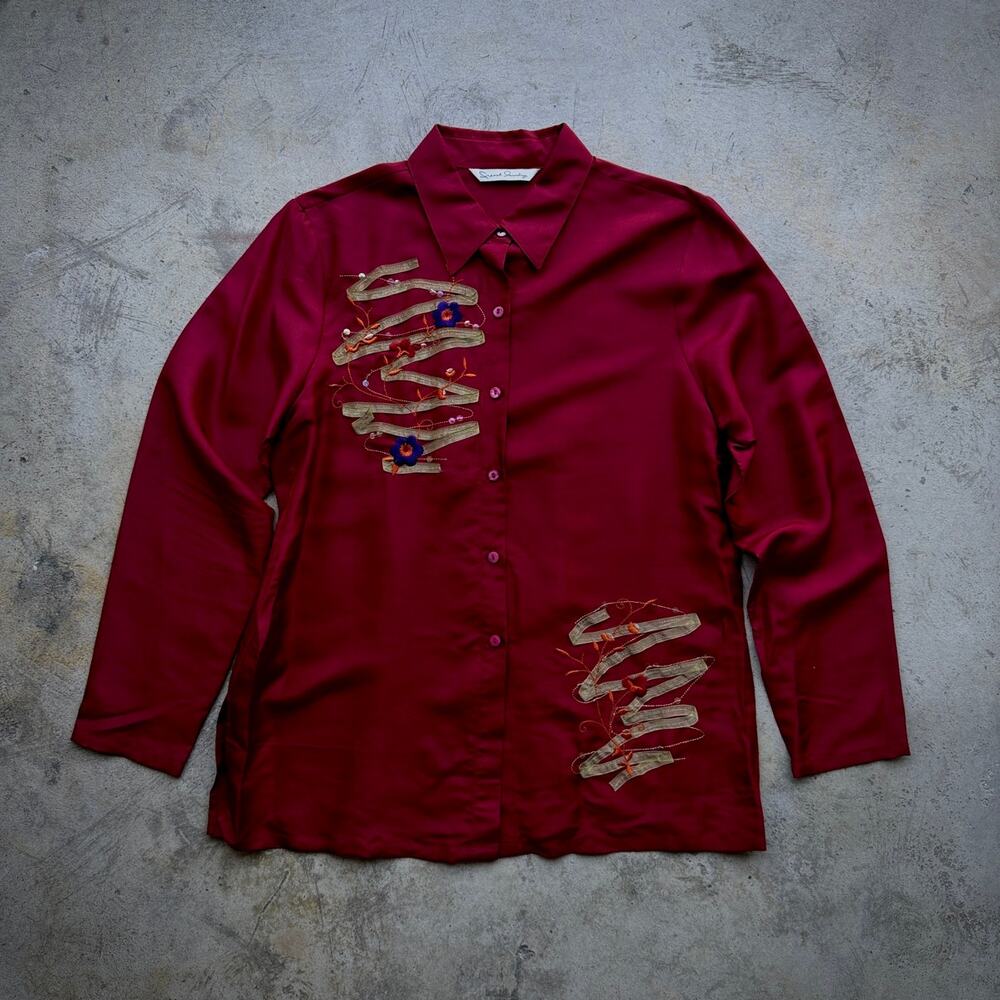 Y2K French Laundry 100% Silk Embroidered Button Up Womens M